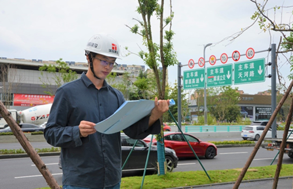 中秋不回家的城市建设者：此心安处是吾乡